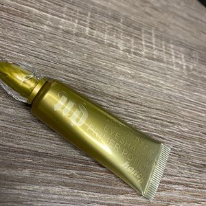 Urban decay shadow primer